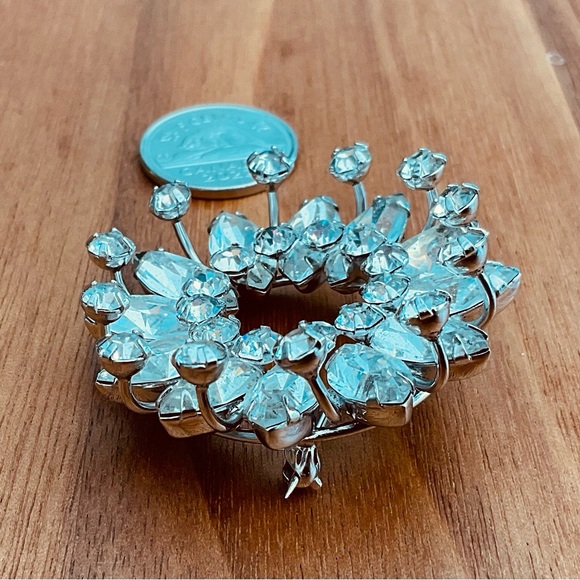 Broche vintage en pierres du Rhin. Vintage rhinestone brooch. - Picture 2 of 6